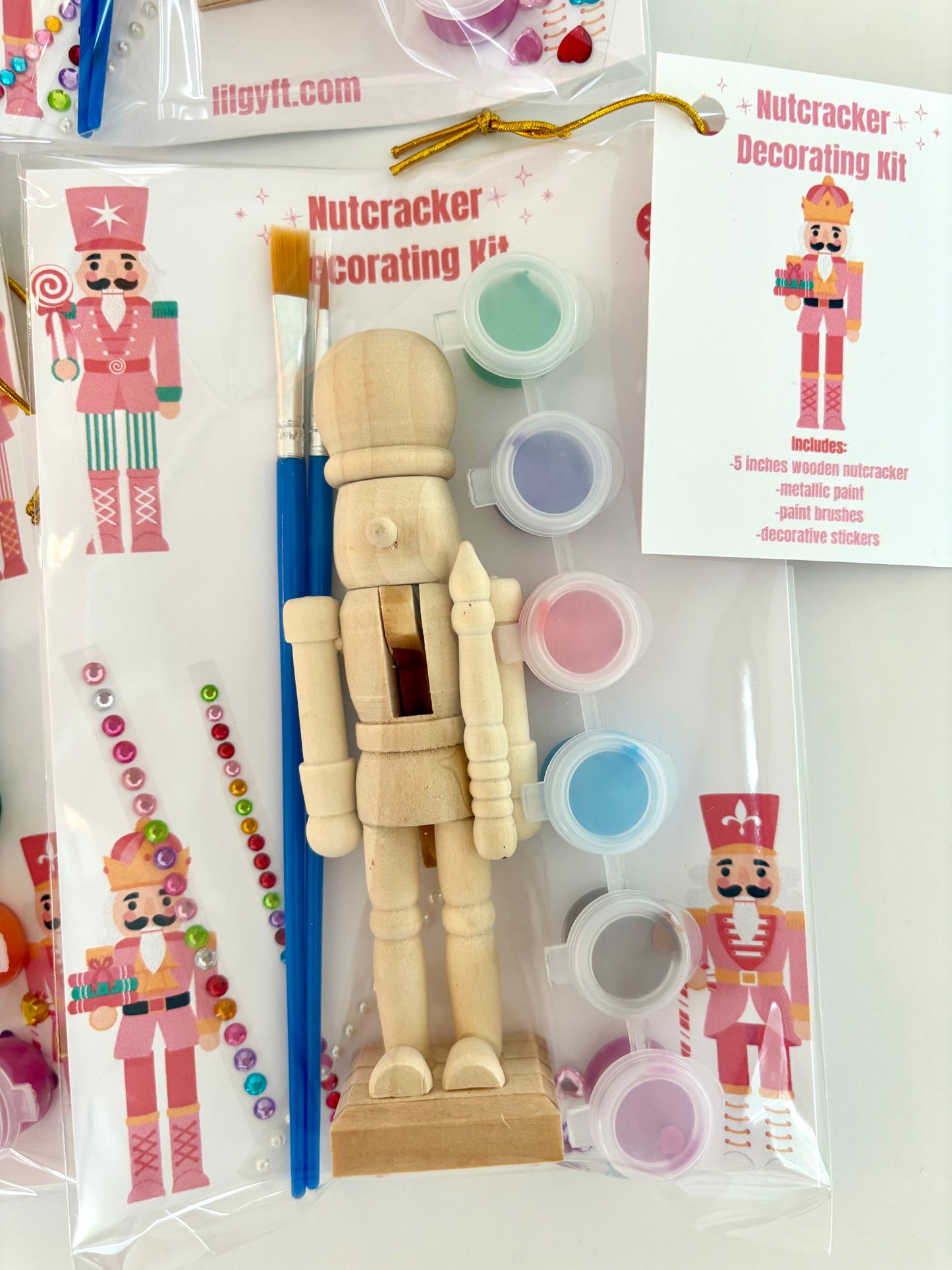 NUTCRACKER Decorating Kit